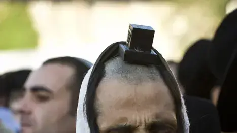 אלפי מתפללים השתתפו בתפילת "ברכת החמה" בכותל המערבי