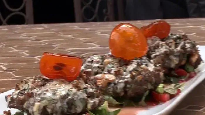 אילן גילאון עושה על האש ליום העצמאות 2