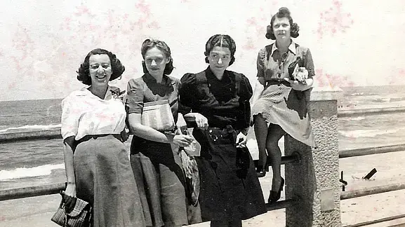 נורית בת יער