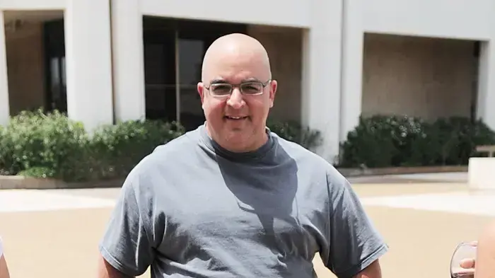 עמרי שרון