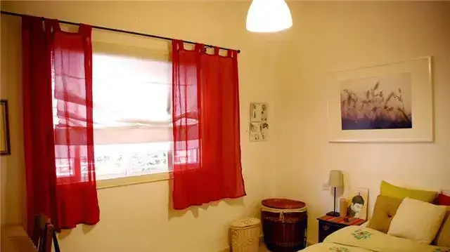 אמלי - חדר שינה