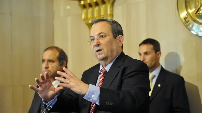 שר הביטחון אהוד ברק נפגש במצרים עם חוסני מובארק
