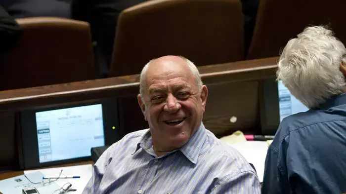רוני בר-און