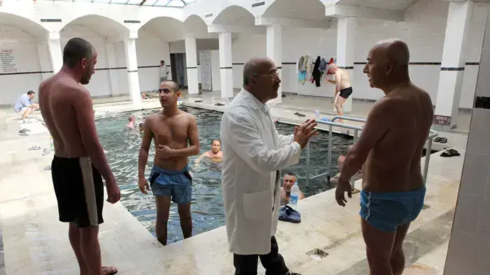 טיפול בפסוריאזיס באמצעות דגים טיפול בפסוריאזיס באמצעות דגים