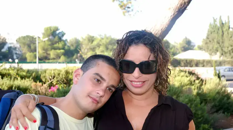 עומר עזר  מתגייסים 12.8