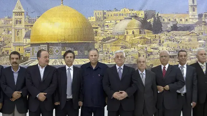 אבו מאזן