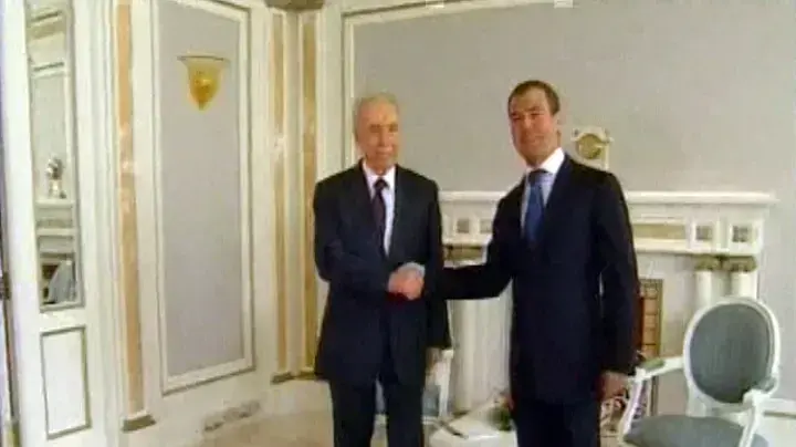 פרס נפגש עם נשיא רוסיה פרס נפגש עם נשיא רוסיה