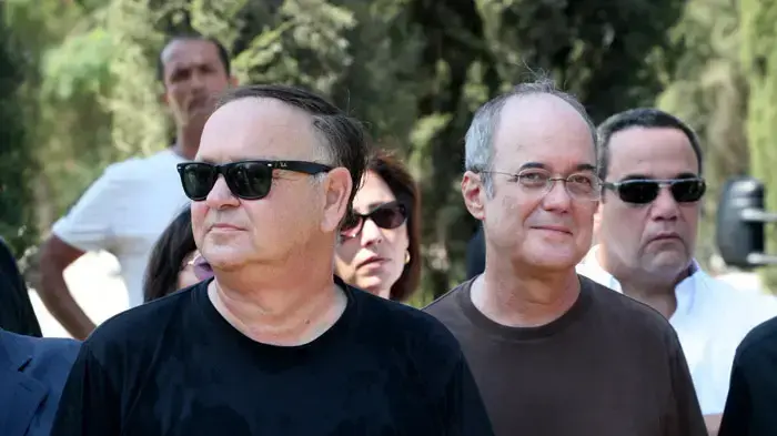 הלוויתו של דודו טופז