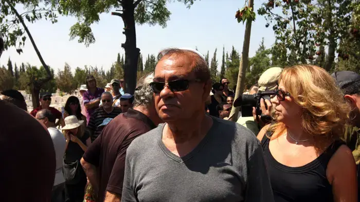 הלוויתו של דודו טופז