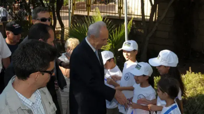 פרס פותח את שנת הלימודים