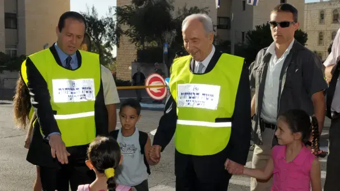 פרס פותח את שנת הלימודים