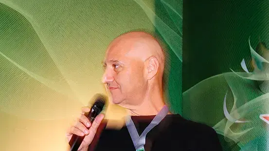 יאיר ניצני בועידת המוזיקה של היינקן יאיר ניצני בועידת המוזיקה של היינקן
