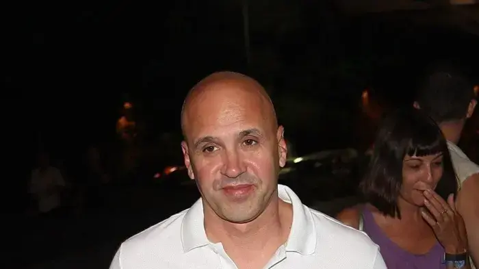 גל אוחובסקי