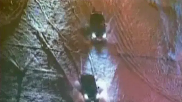 צינור מים ראשי נפרץ והרחובות הוצפו בקליפורניה