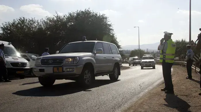 הלוויתו של סרן אסף רמון