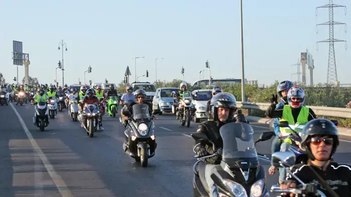 רכיבת מחאה נגד העלאת תעריפי הביטוח