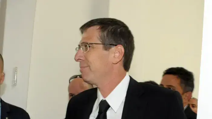 אלי אברבנל במשפט בירושלים אלי אברבנל במשפט בירושלים