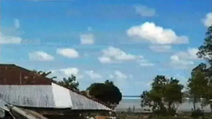 מס' ההרוגים כתוצאה מהצונאמי יכול לעלות על 100 בני אדם