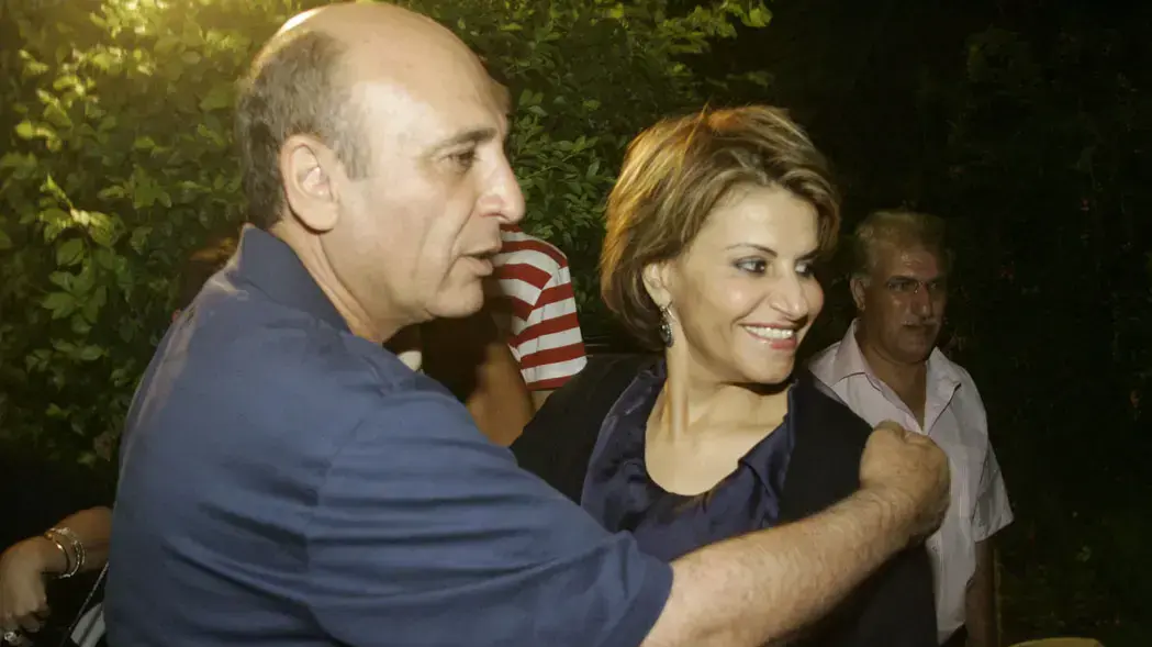 דליה איציק ושאול מופז בסוכה של משפחת מופז 2009 דליה איציק ושאול מופז בסוכה של משפחת מופז 2009