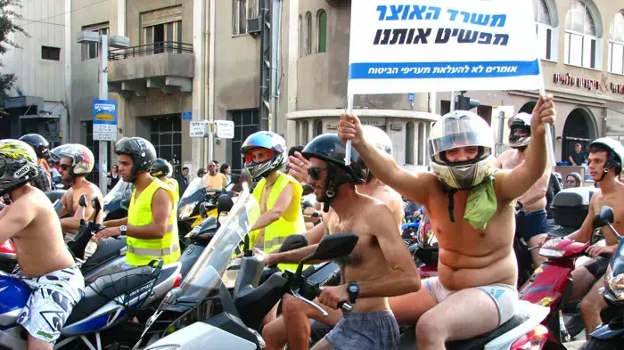 מחאת הרוכבים מתפשטת בשדרות רוטשילד בתל אביב