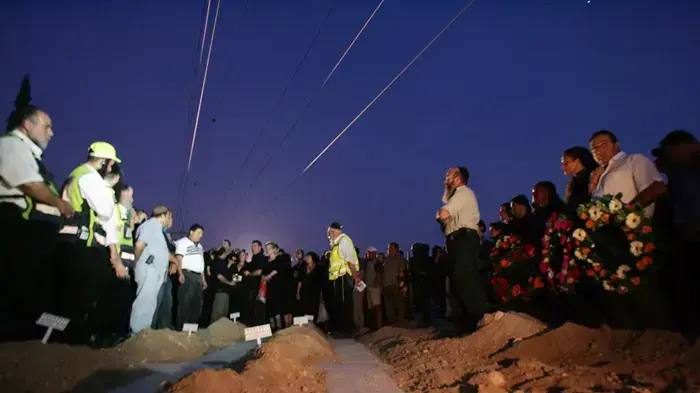משפחת אושרנקו הובאה למנוחות בבית העלמין בראשון לציון אוקטובר 2009