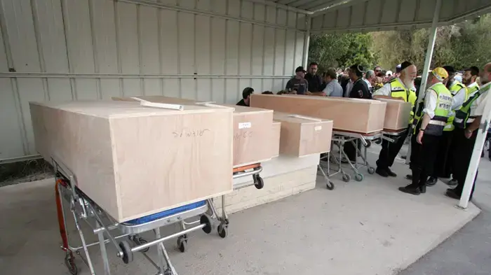 משפחת אושרנקו הובאה למנוחות בבית העלמין בראשון לציון אוקטובר 2009