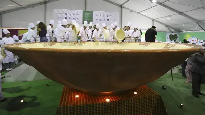 לבנון קובעת שיא גינס חדש בהכנת חומוס