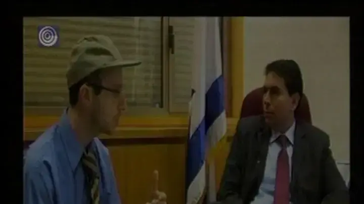 בוראט הישראלי כמעט הפיל חברי כנסת ימניים ברשות שלום עכשיו 