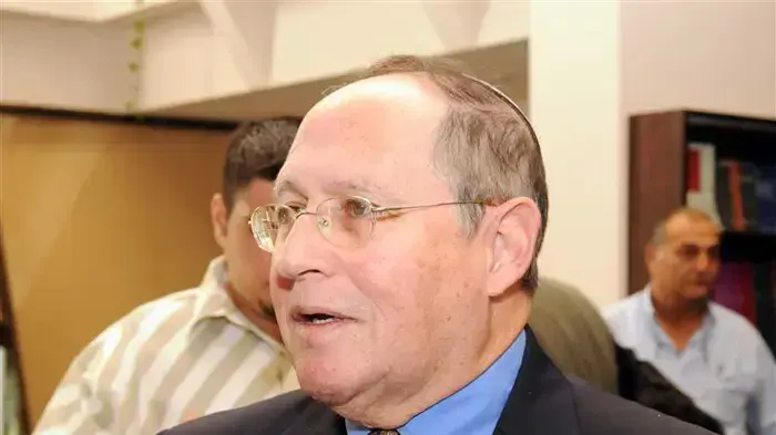 שופט בית המשפט העליון אליקים רובינשטיין באירועי 15 שנים להסכם השלום בין ישראל וירדן שופט בית המשפט העליון אליקים רובינשטיין באירועי 15 שנים להסכם השלום בין ישראל וירדן
