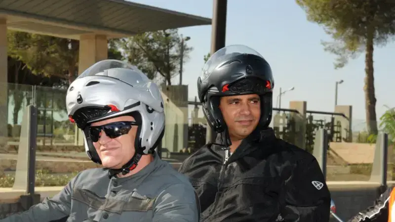 חכים רכובים על אופנועים אוקטובר 20009 חכים רכובים על אופנועים אוקטובר 20009
