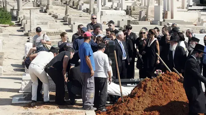 הלויית שבתאי קלמנוביץ', שבתאי קלמנוביץ נובמבר 2009 הלויית שבתאי קלמנוביץ', שבתאי קלמנוביץ נובמבר 2009