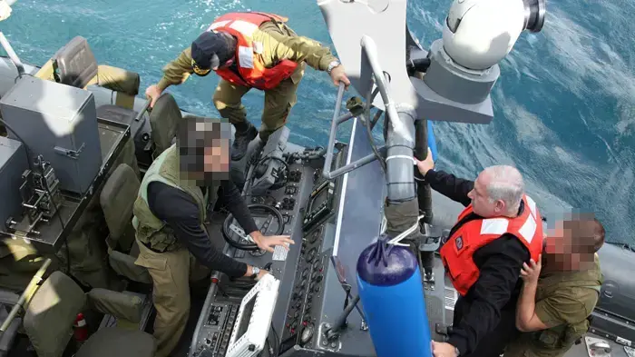 ראש הממשלה בנימין נתניהו מבקר בחיל הים   