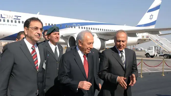 נשיא המדינה שמעון פרס נפגש היום עם נשיא מצרים חוסני מובארק 22.11.09 נשיא המדינה שמעון פרס נפגש היום עם נשיא מצרים חוסני מובארק 22.11.09