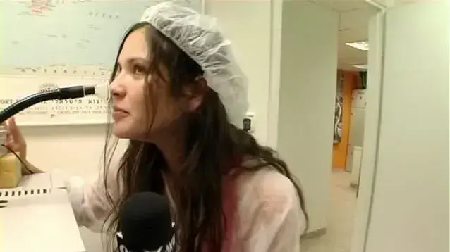 כתבת וידאו האף האלקטרוני כתבת וידאו האף האלקטרוני