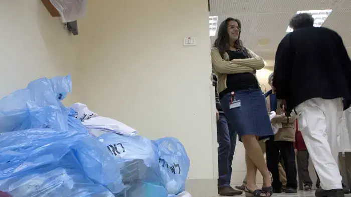 שביתת עובדי המשק בבתי החולים של הכללית, תמונות משביתה בבית החולים בלינסון בפתח תקווה, נובמבר 2009 