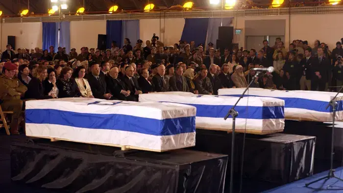 עסקת השבויים עדי אביטן בני אברהם ועומר סואעד עסקת השבויים עדי אביטן בני אברהם ועומר סואעד