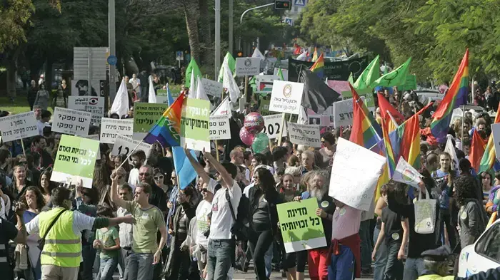 מצעד זכויות אדם בתל-אביב לרגל יום זכויות האדם הבינלאומי תל אביב דצמבר 2009 מצעד זכויות אדם בתל-אביב לרגל יום זכויות האדם הבינלאומי תל אביב דצמבר 2009
