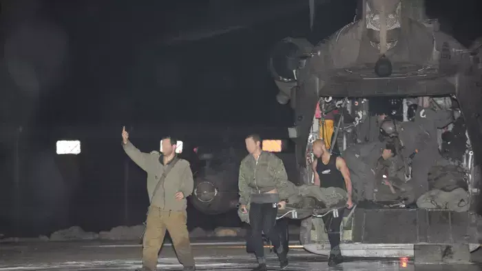 ניצולים מהספינה שטבעה מפונים לישראל ניצולים מהספינה שטבעה מפונים לישראל