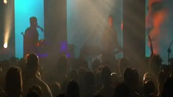 אסף אמדורסקי  יש לך מקום