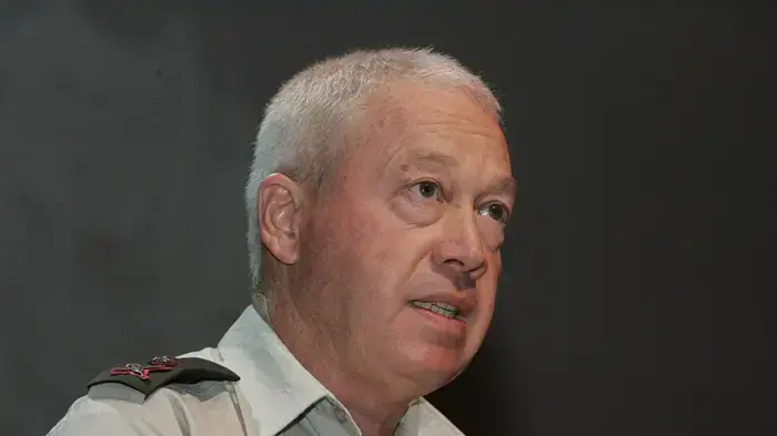 יואב גלנט בטקס צל"שים לחיילי עופרת יצוקה דצמבר 2009 יואב גלנט בטקס צל"שים לחיילי עופרת יצוקה דצמבר 2009