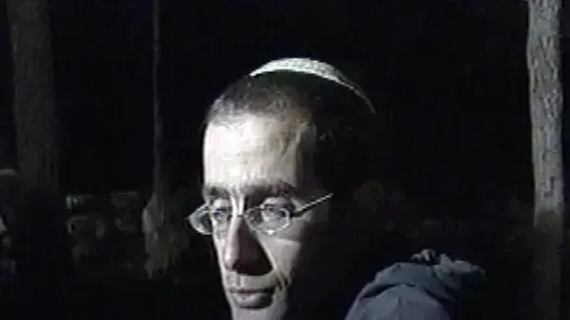 אביו של הילד הנעדר מדבר