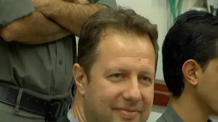 איש העסקים אלי רייפמן חוזר למעצר