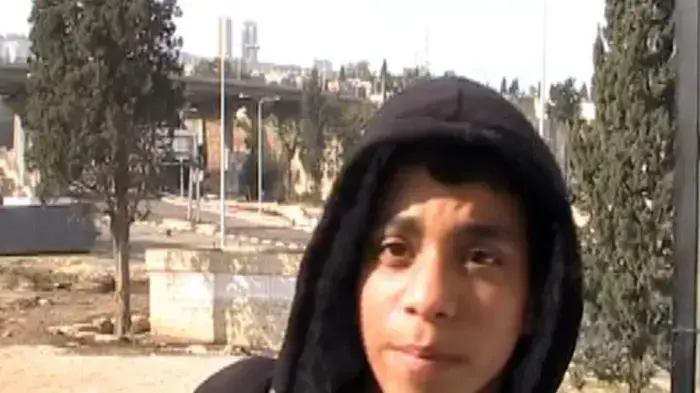 אם נדקרה למוות במסיבה של בנה