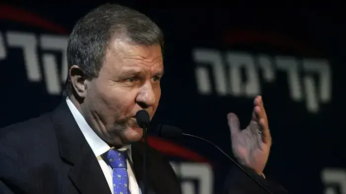 ישיבת מועצת קדימה דצמבר 2009 