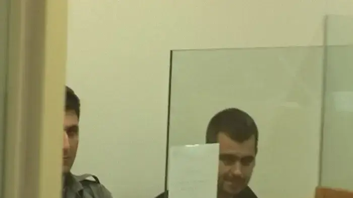 דיון בהארכת מעצרו של אנדריי ליושצ'נקו-קריינות