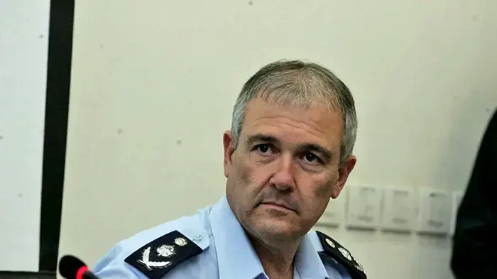 מפכ"ל המשטרה נואם בפני ועדת גורן פברואר 2010