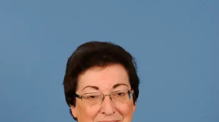 פרופסור נעמי חזן פרופסור נעמי חזן