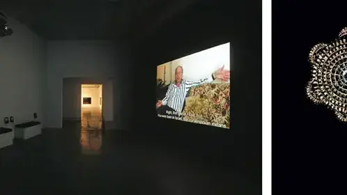 מתוך התערוכה של דור גז מתוך התערוכה של דור גז