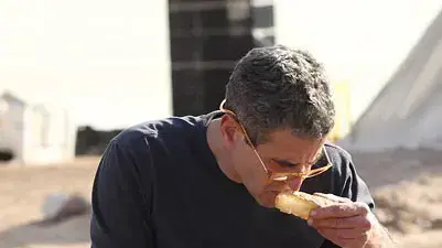 איפה האוכל? עם אייל שני איפה האוכל? עם אייל שני