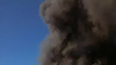 מטוס התרסק לתוך בניין משרדים בטקסס ארה"ב מטוס התרסק לתוך בניין משרדים בטקסס ארה"ב